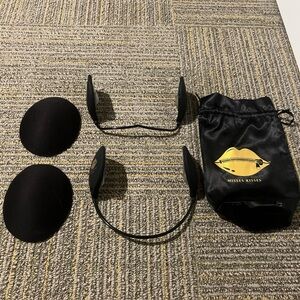 Misses Kisses Backless Black Bra Kit